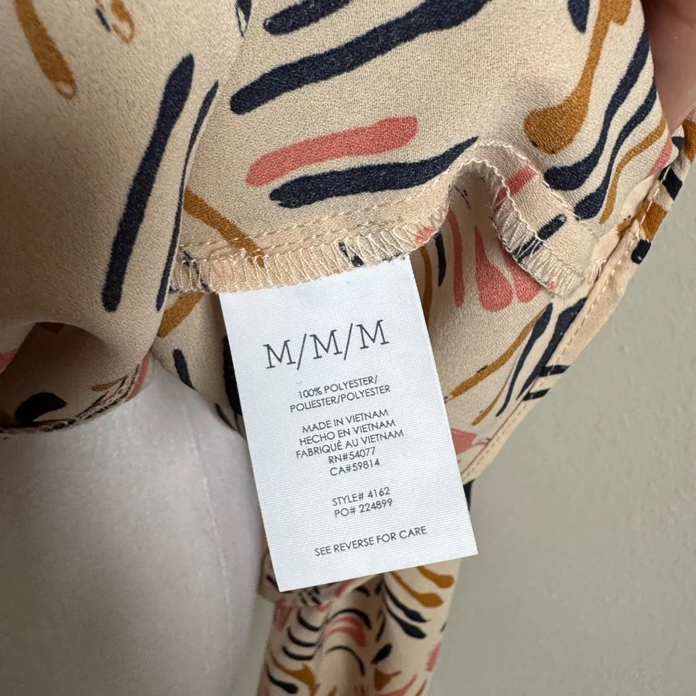 Cabi Beige Multi Abstract Line Print Sheer Long Sleeve V-Neck Blouse Womens M - Image 3