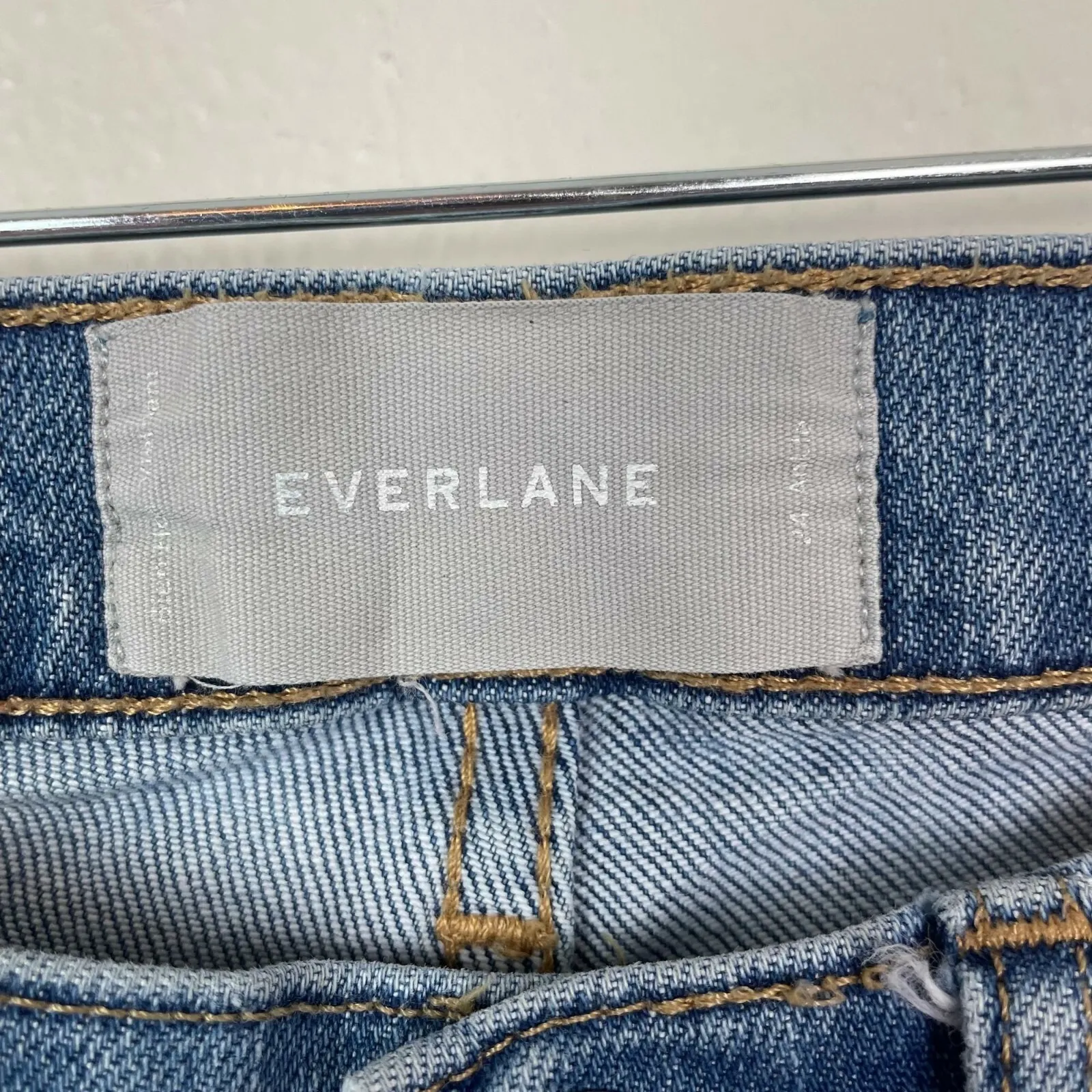 Everlane Woman's Sz 24 Mid Rise Lighter Wash Ankle‎ Cropped Skinny Jeans - Image 4