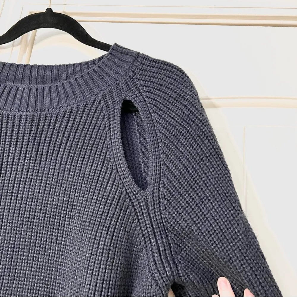 VOX LUX Navy Slash Shoulder Sweater Size L - Image 6