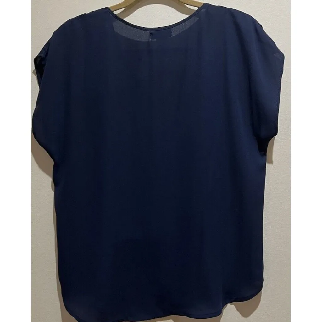 Three Pink Hearts ~ Sleeveless Embroidered Blue Colored Blouse ~ Size Medium - Image 4