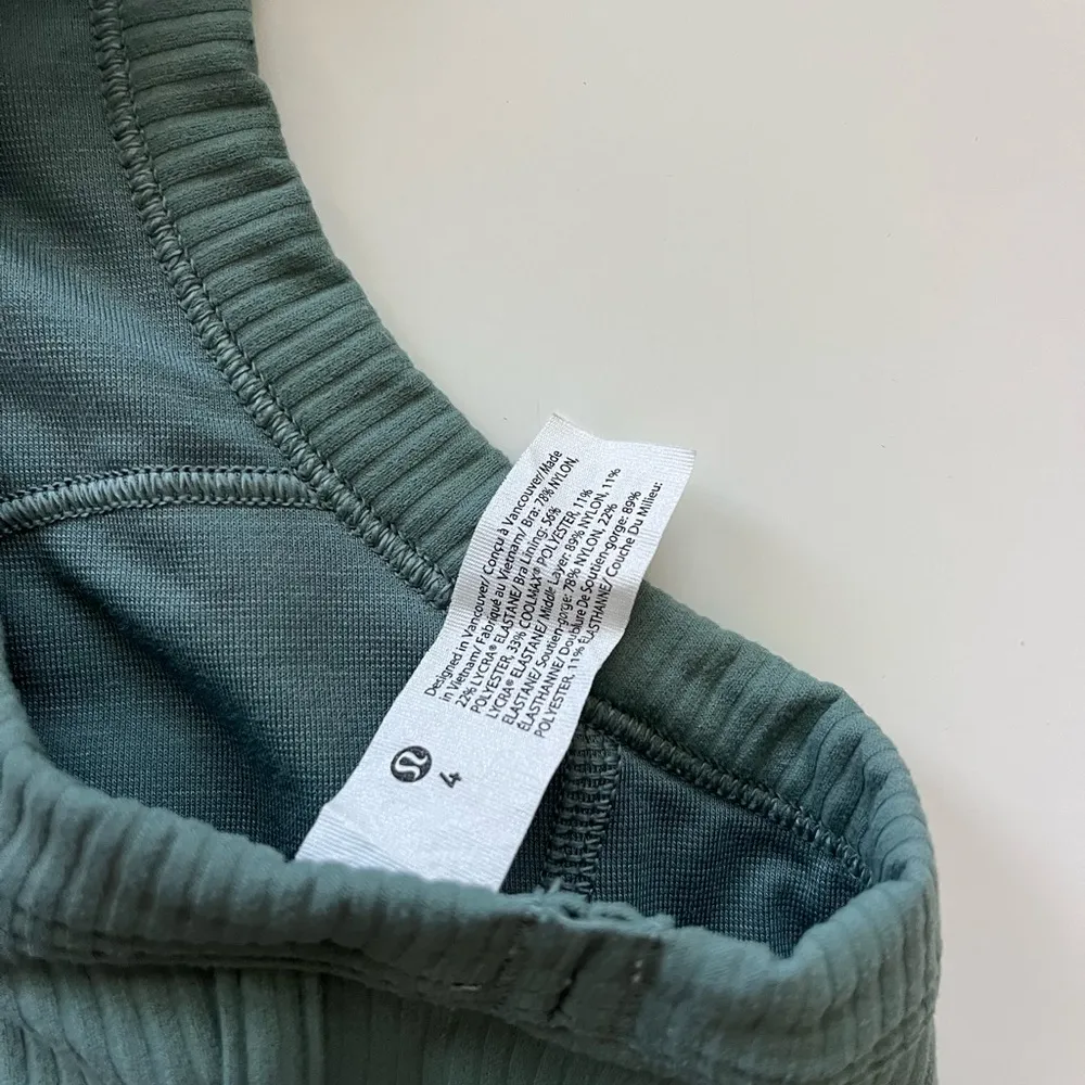 lululemon athletica Ribbed Nulu High-Neck Yoga Bra Size 4 - Image 5