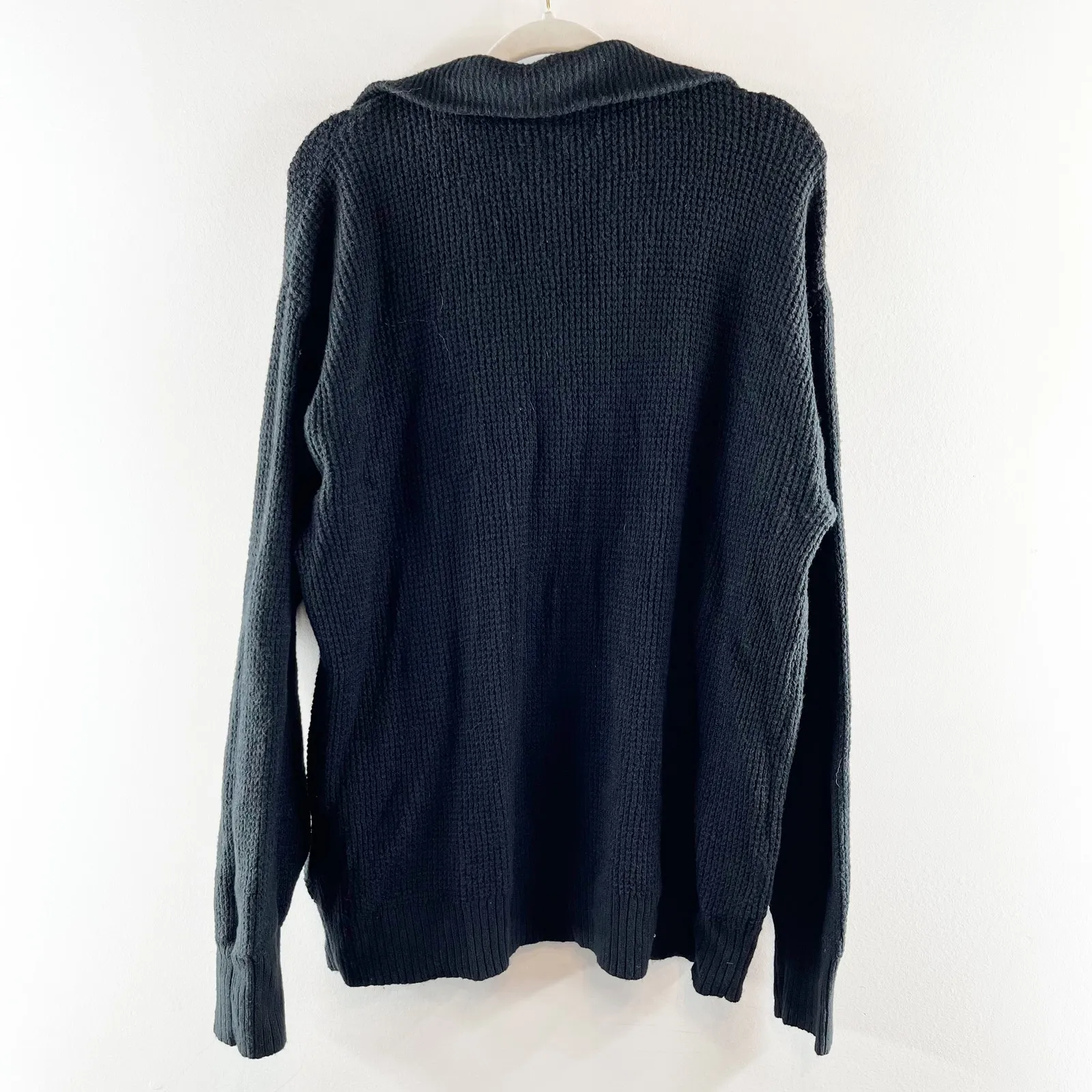 Aerie CozyUp Oversized Long Sleeve Waffle Henley Button Polo Sweater Black M - Image 4