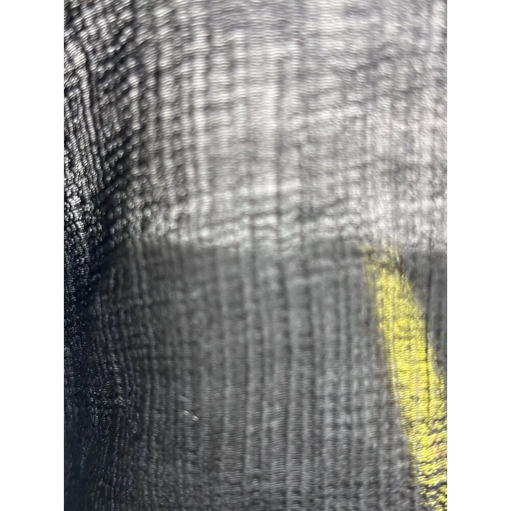 Ruffled Bell Sleeve V - Image 7