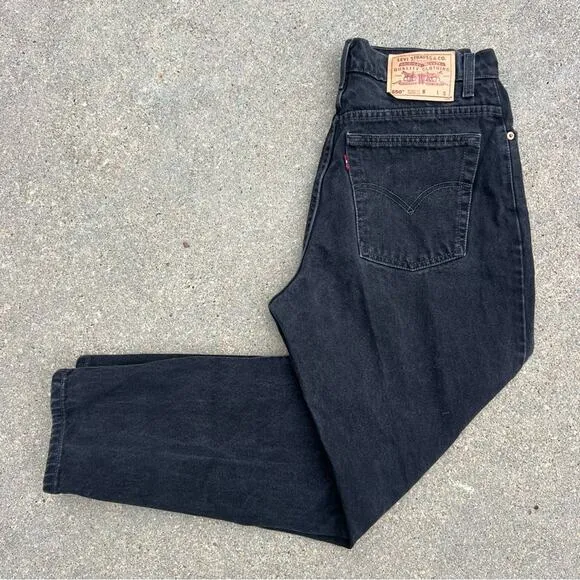 Vintage 90s Levi’s 550 relaxed fit tapered leg black mom jeans 12 REG S - Image 2