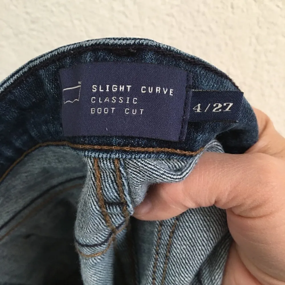 Levi’s curve classic boot cut denim jeans 4/27 - Image 8