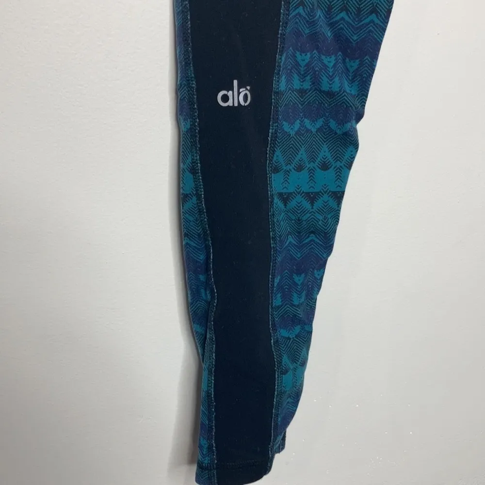 Alo yoga leggings‎ size small - Image 7