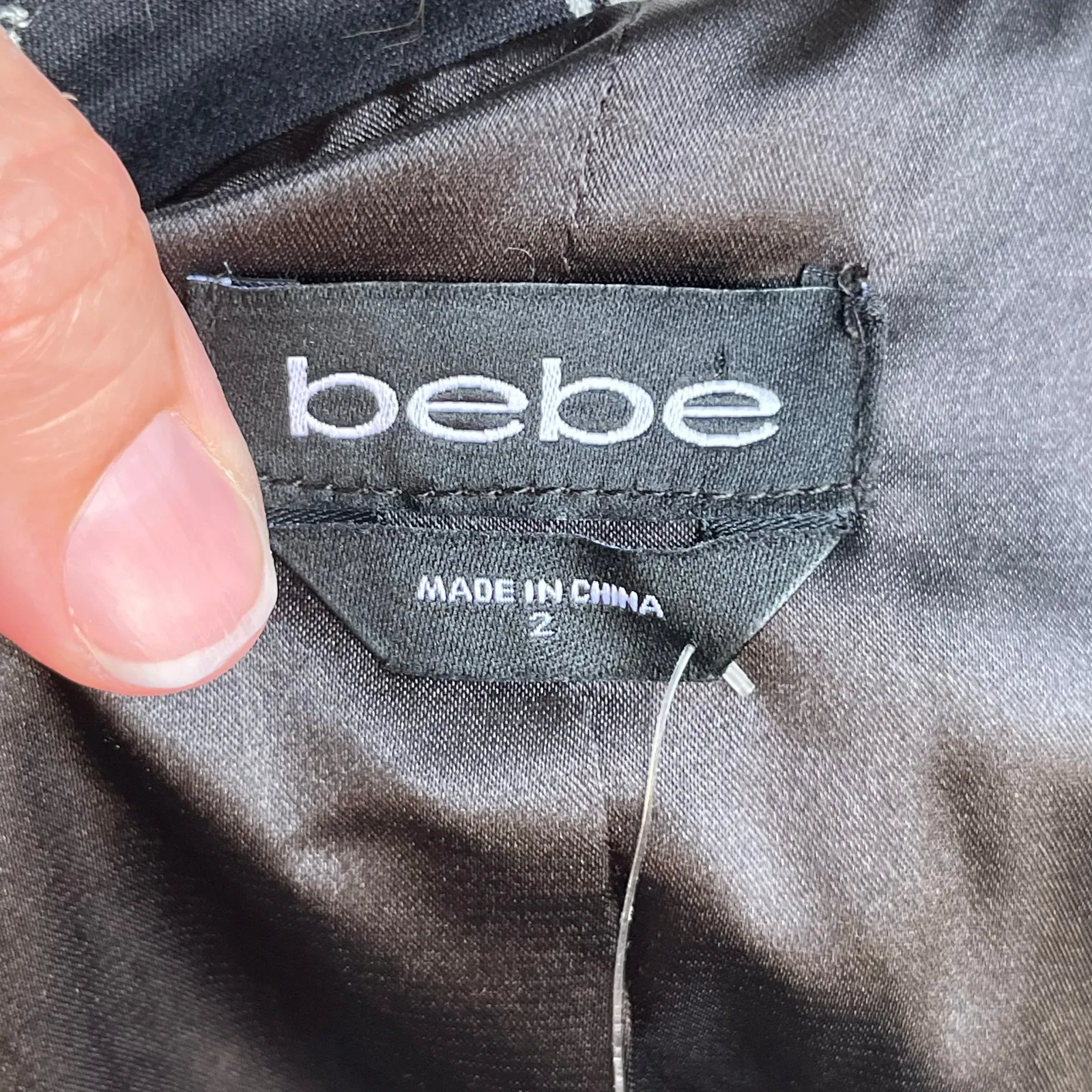 Bebe Women's Black And White Heart Jacquard Puff Sleeve Blazer Size 2. NEW - Image 8