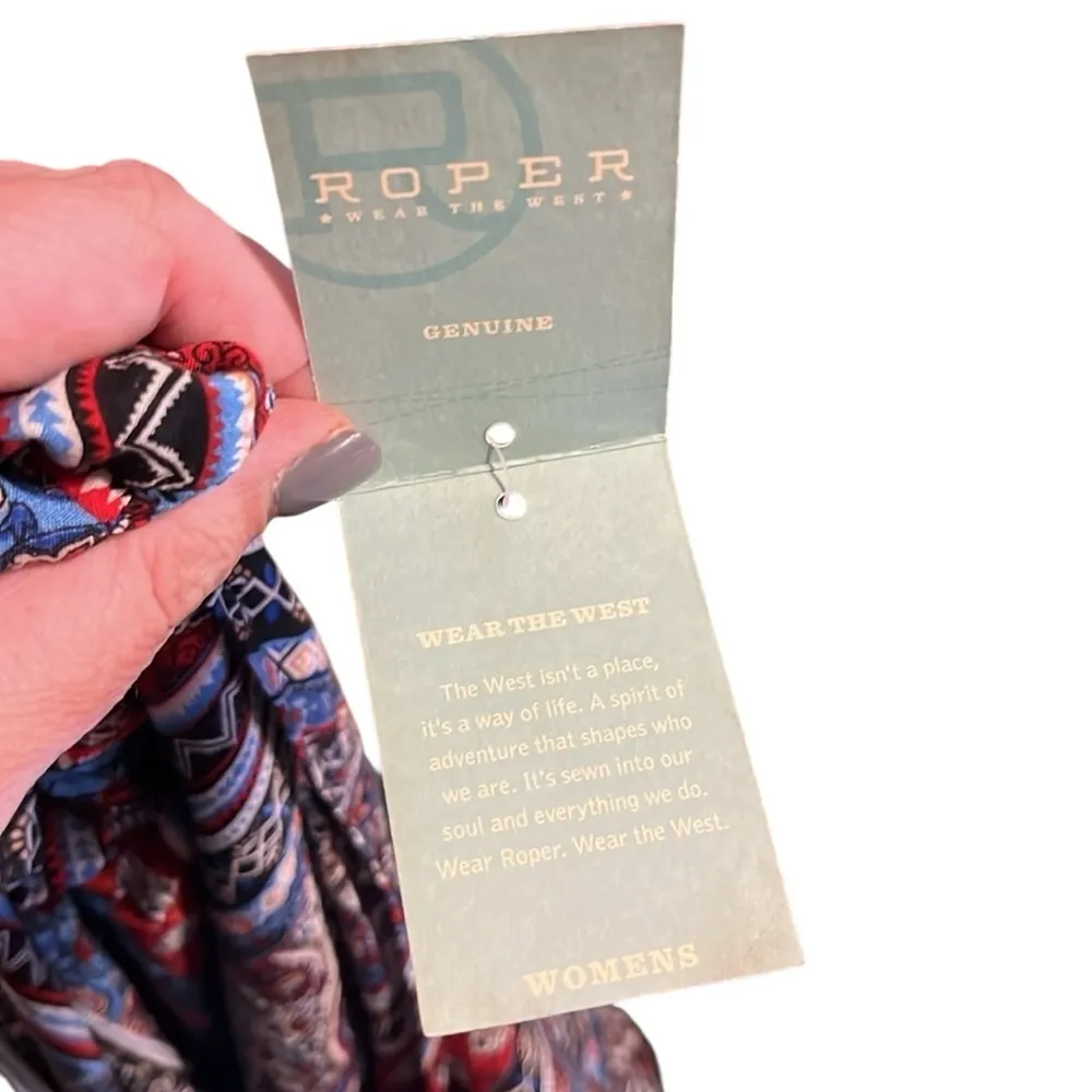 Roper Blue and Red Graphic Long Sleeve Romper with Pockets - Image 10