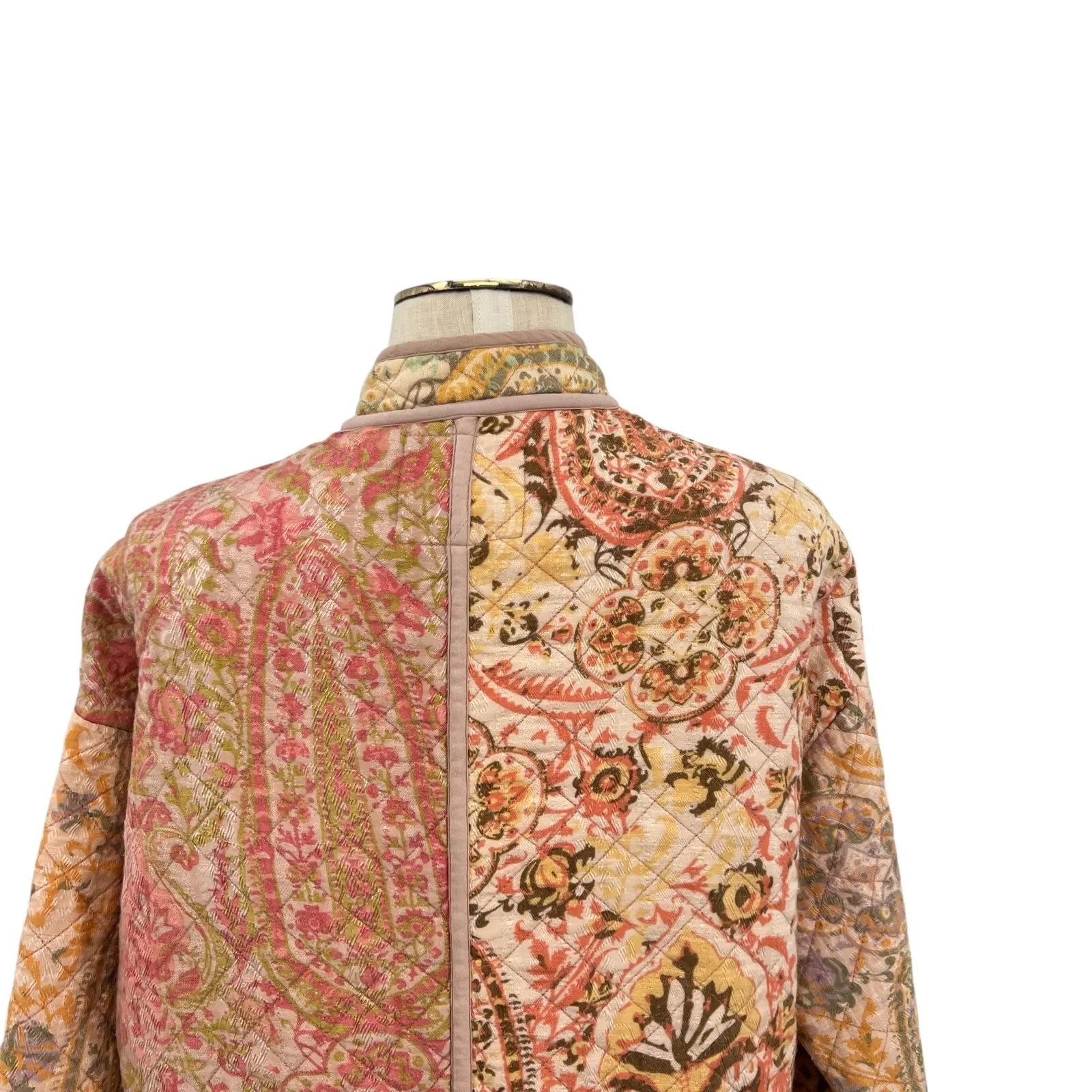 Zara Quilted Jacket Floral Paisley Print Patchwork Oversized Size Small - Image 10