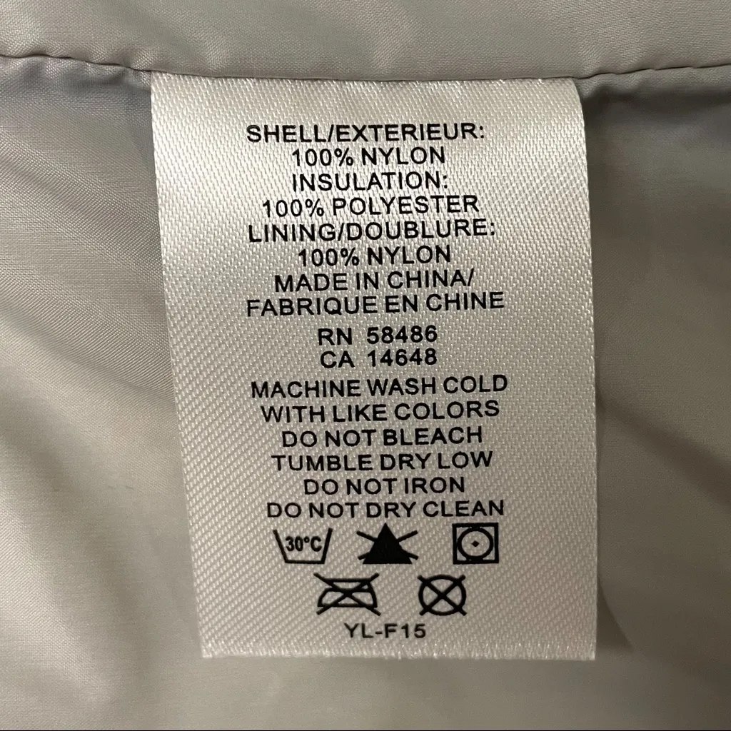 White Sierra Ice Blue St. Helens Button Vest Hooded NWT Small Puffer Quilted - Image 9