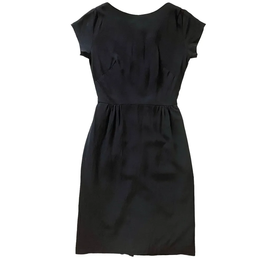 1960s Black Crepe Bateau Neck Wiggle Dress - Image 2