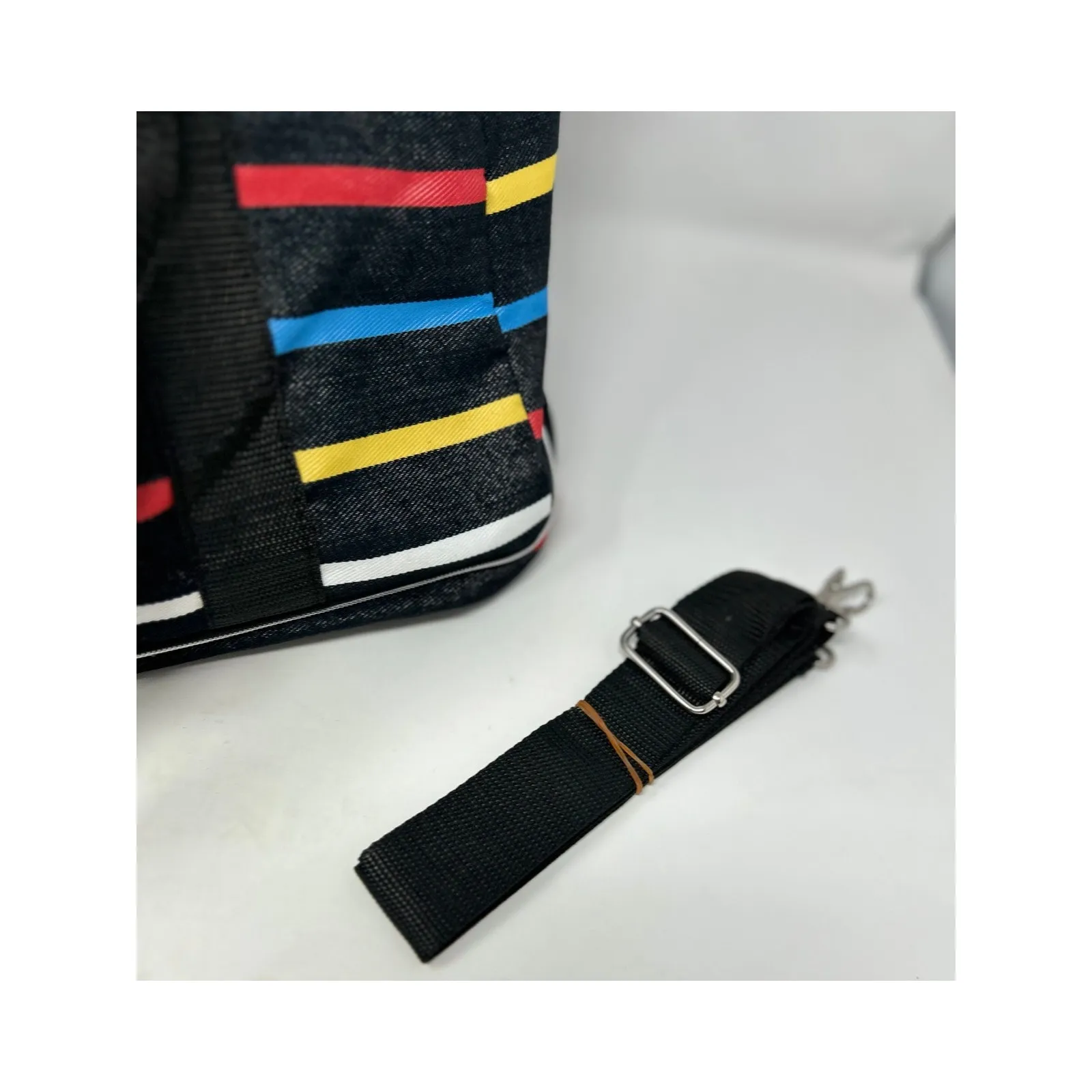 Canvas Black Striped Blue Yellow Red White Large Luggage, Beach or Gym‎ Bag New - Image 6
