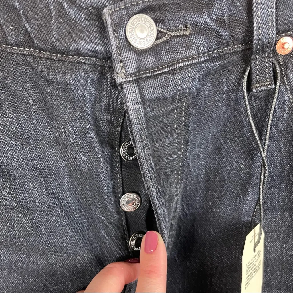 NEW Levi's Premium Wedgie Jeans Womens Size 32 Wild Bunch Black Denim Button Fly - Image 7