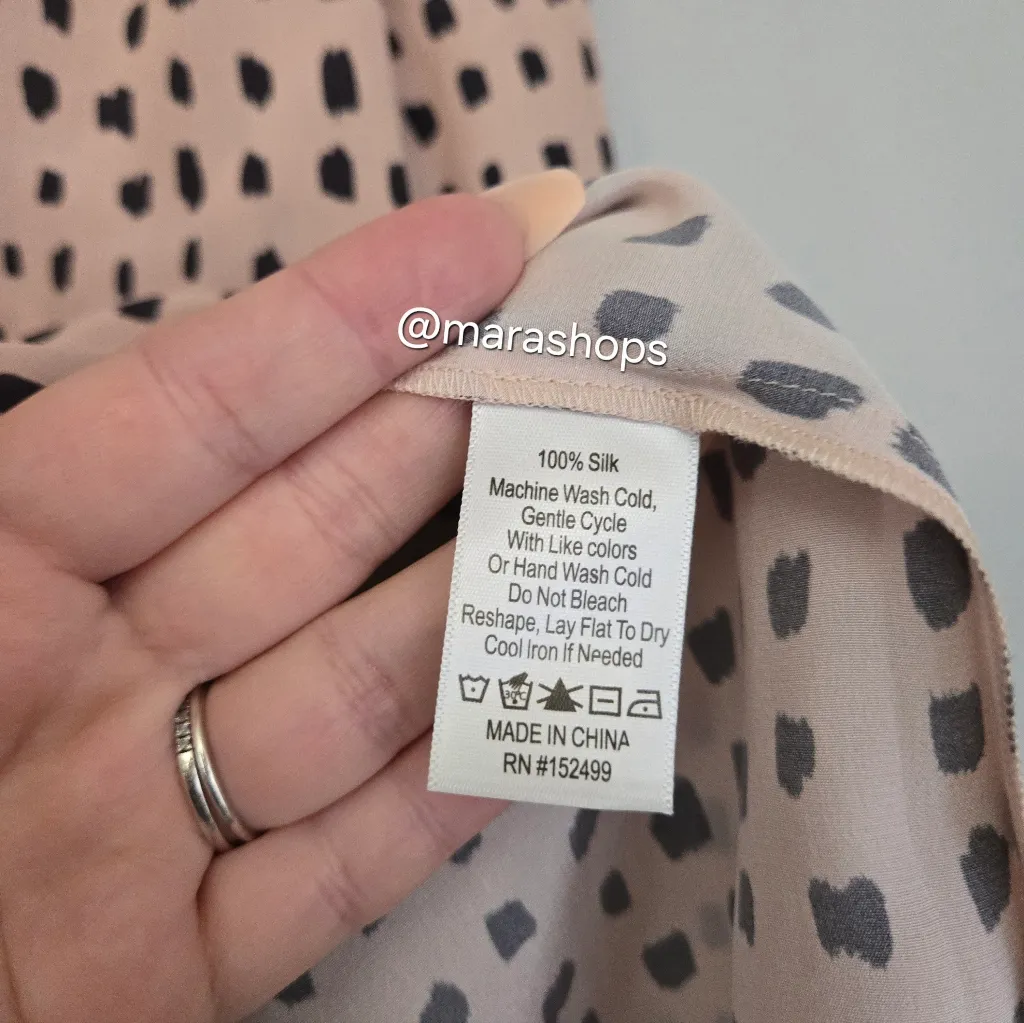 Amour Vert Kaya Washable Silk Blouse - Image 8