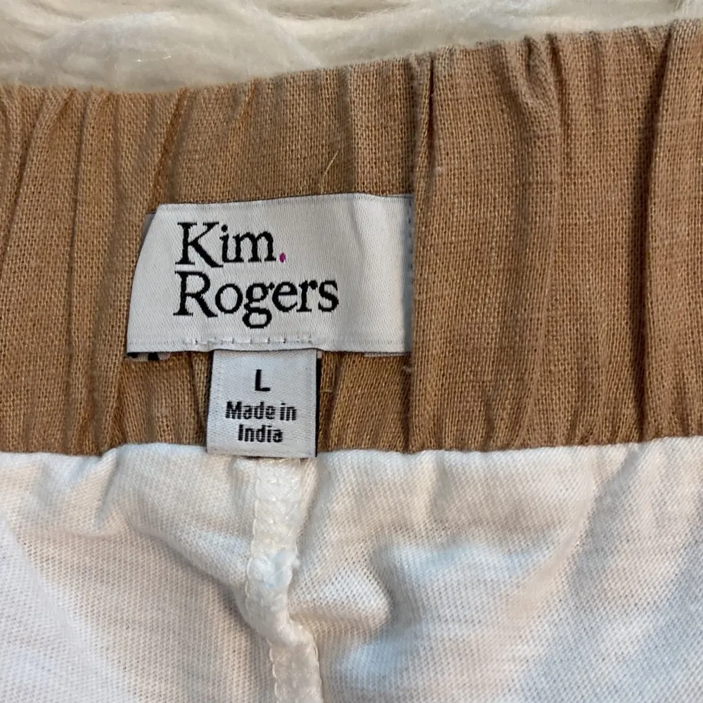 KIM ROGERS LINEN  SKORTS size L brand new with tag length 21” waist 36” elastic - Image 6