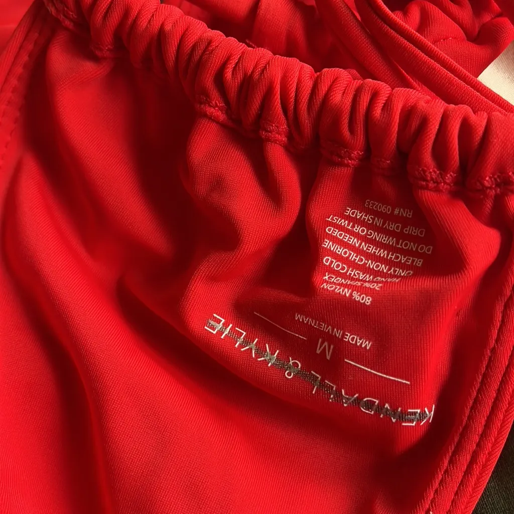 NWOT KENDALL & KYLIE Red Two Piece Swimsuit Halter Neckline Medium - Image 6