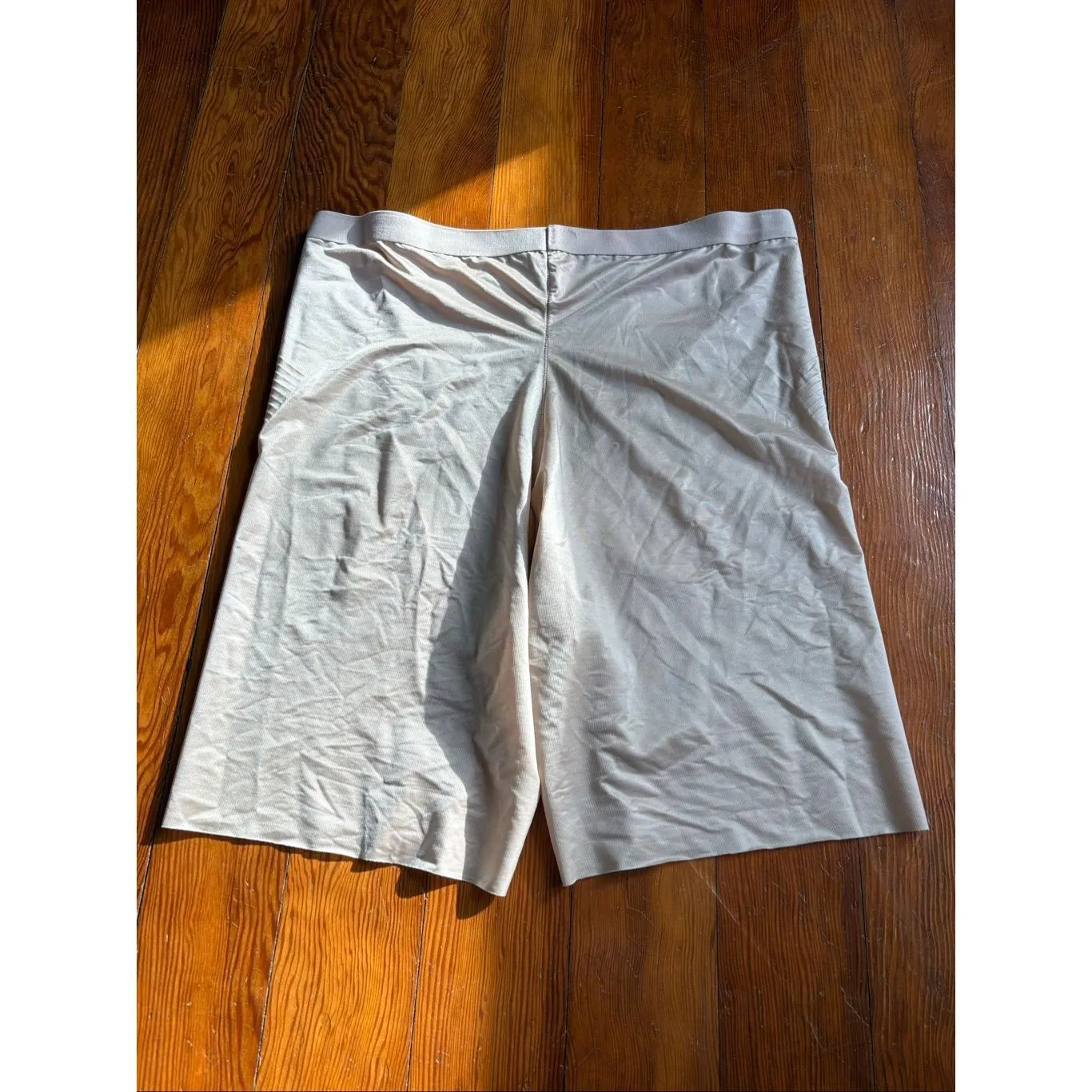 Spanx Mid-Thigh Shapewear Short - Image 4