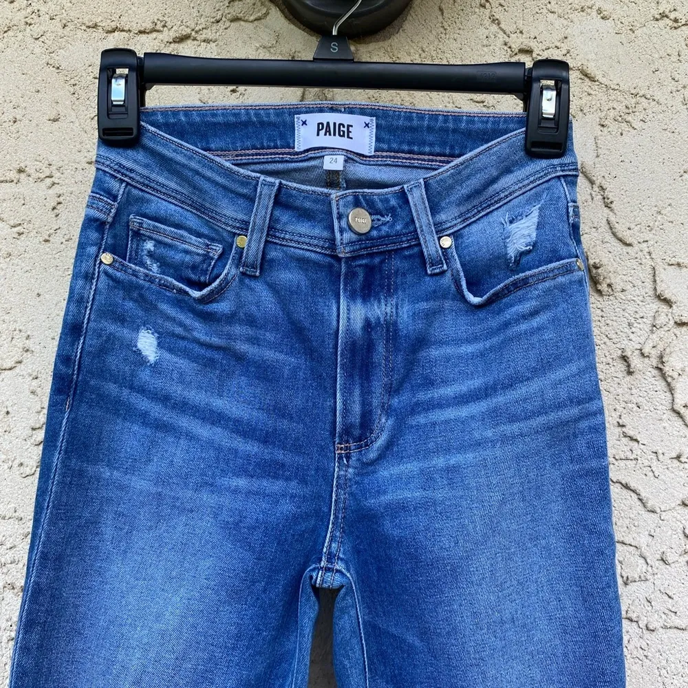 Paige Size 24 Cindy Crop Medium Wash Distressed Raw Hem - Image 6