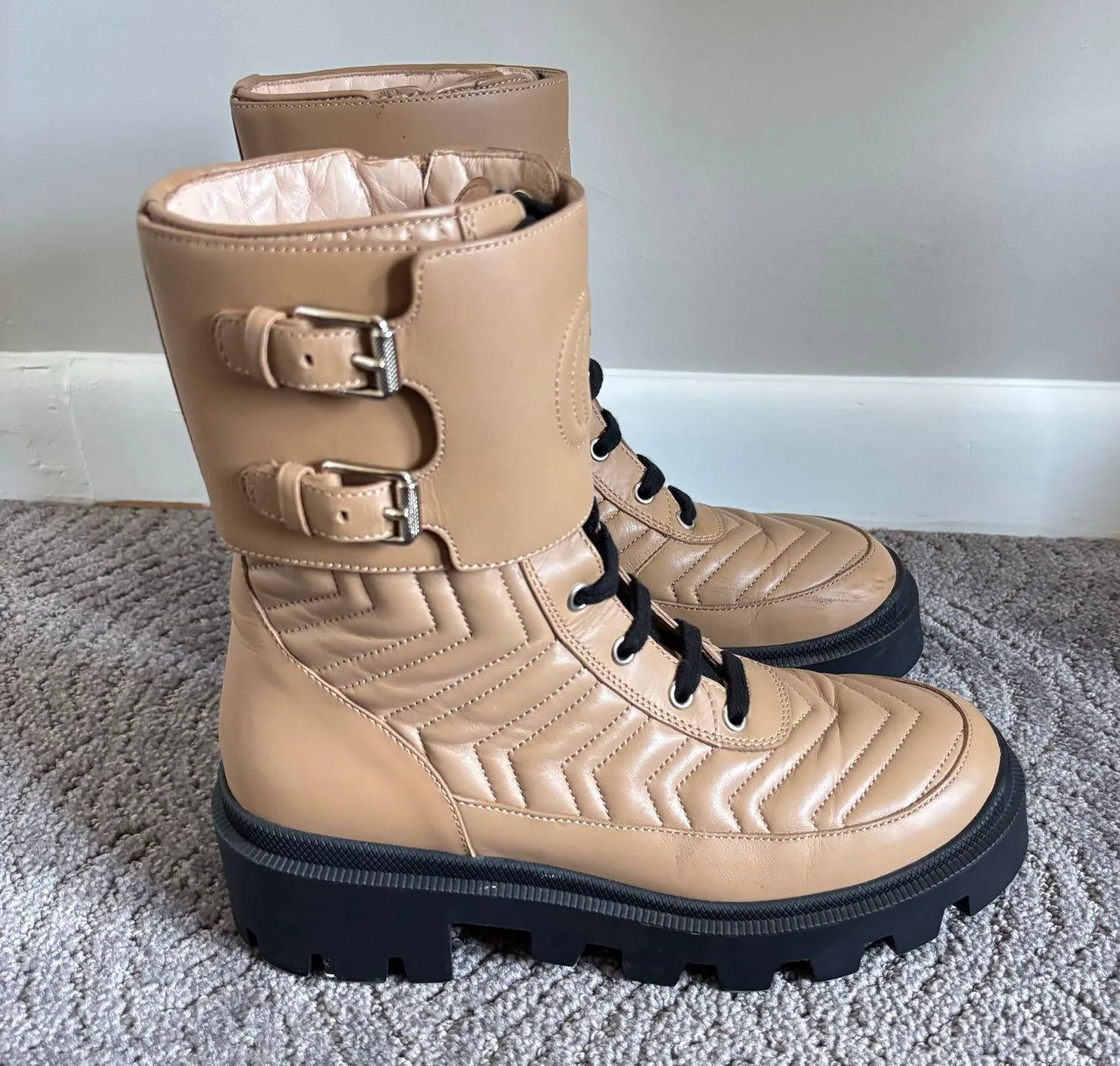 Gucci Frances GG Combat Boots Lug Sole Matelasse Quilted Leather Tan Size EU 37 - Image 9