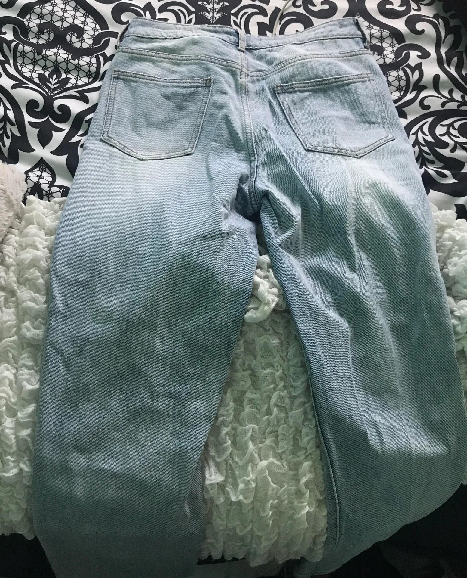 PacSun Distressed Mom Jeans - Image 2