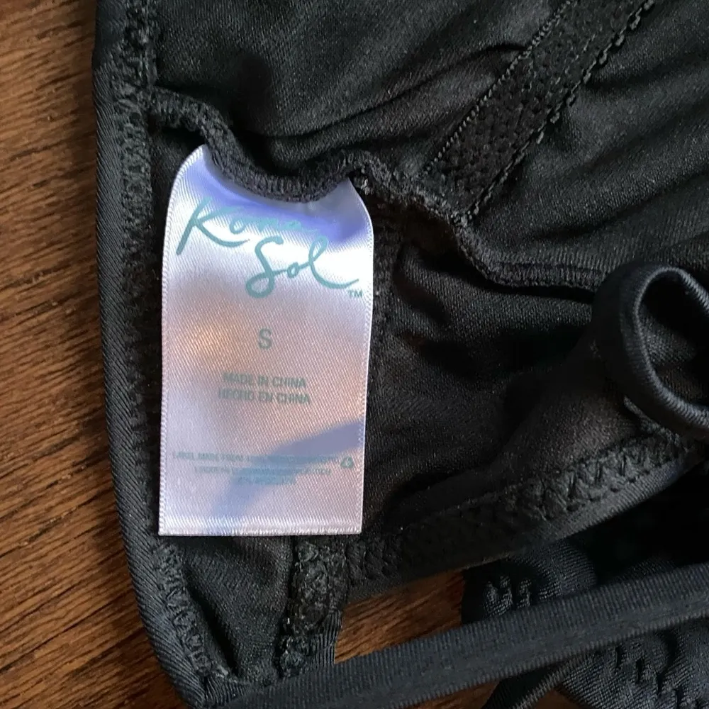 NWOT Kona Sol Swimsuit - Image 8