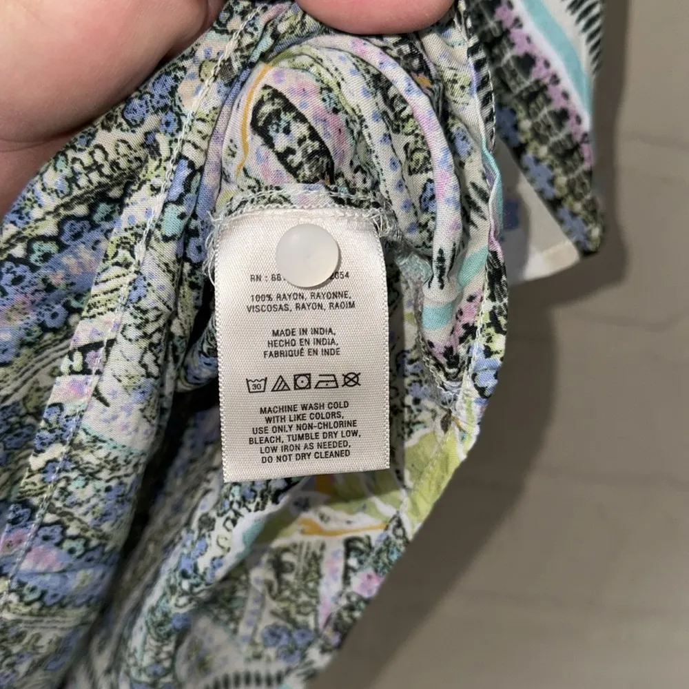 Maeve Anthropologie Maya Floral Flutter Sleeve Top size 0 like new rayon - Image 6