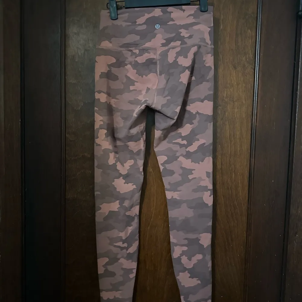 Lululemon Align High Rise Pant 28" Heritage 365 Camo Brier Rose Size 8 - Image 3