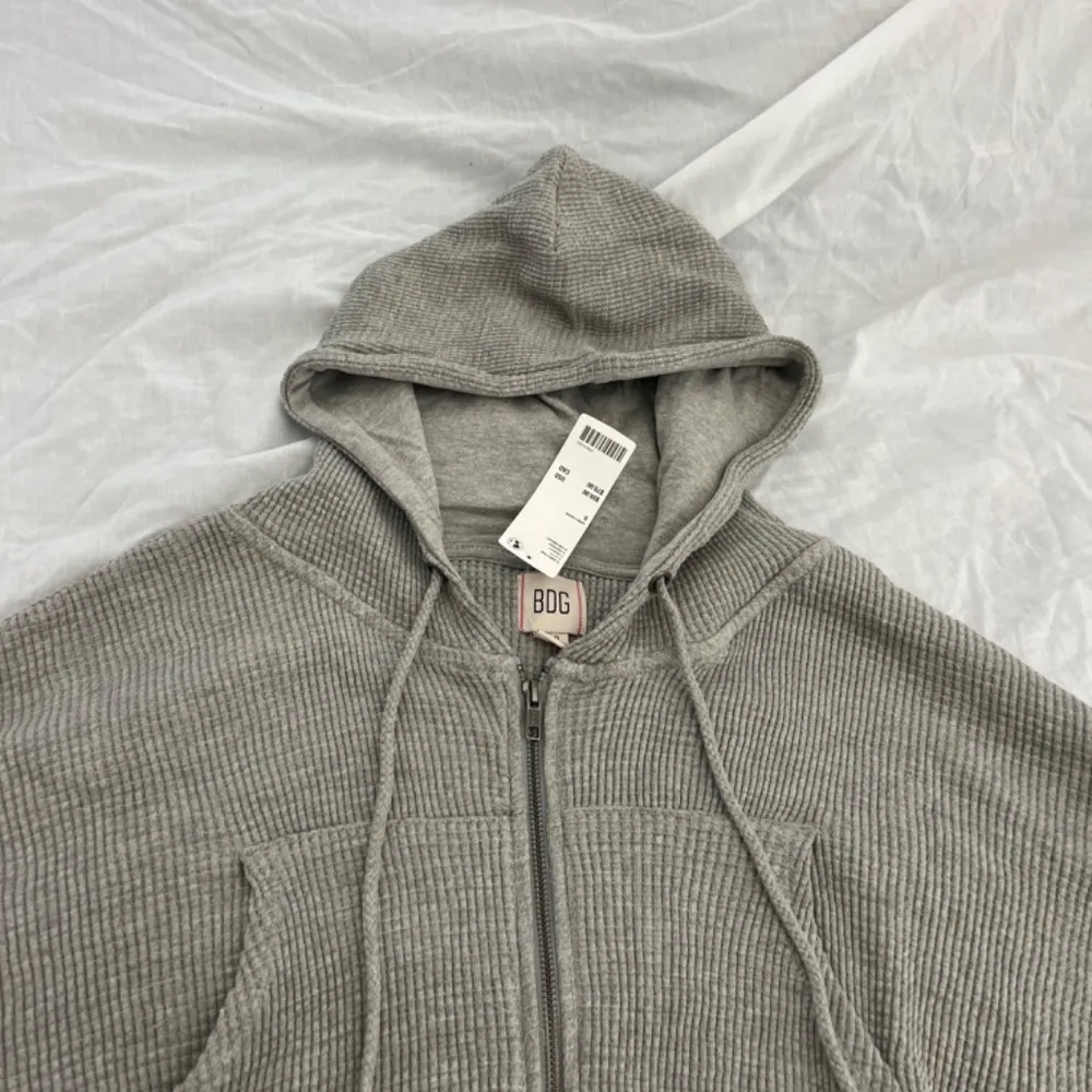 urban outfitters BDG Leah Waffle Knit Zip-Up Hoodie Sweatshirt - Image 3
