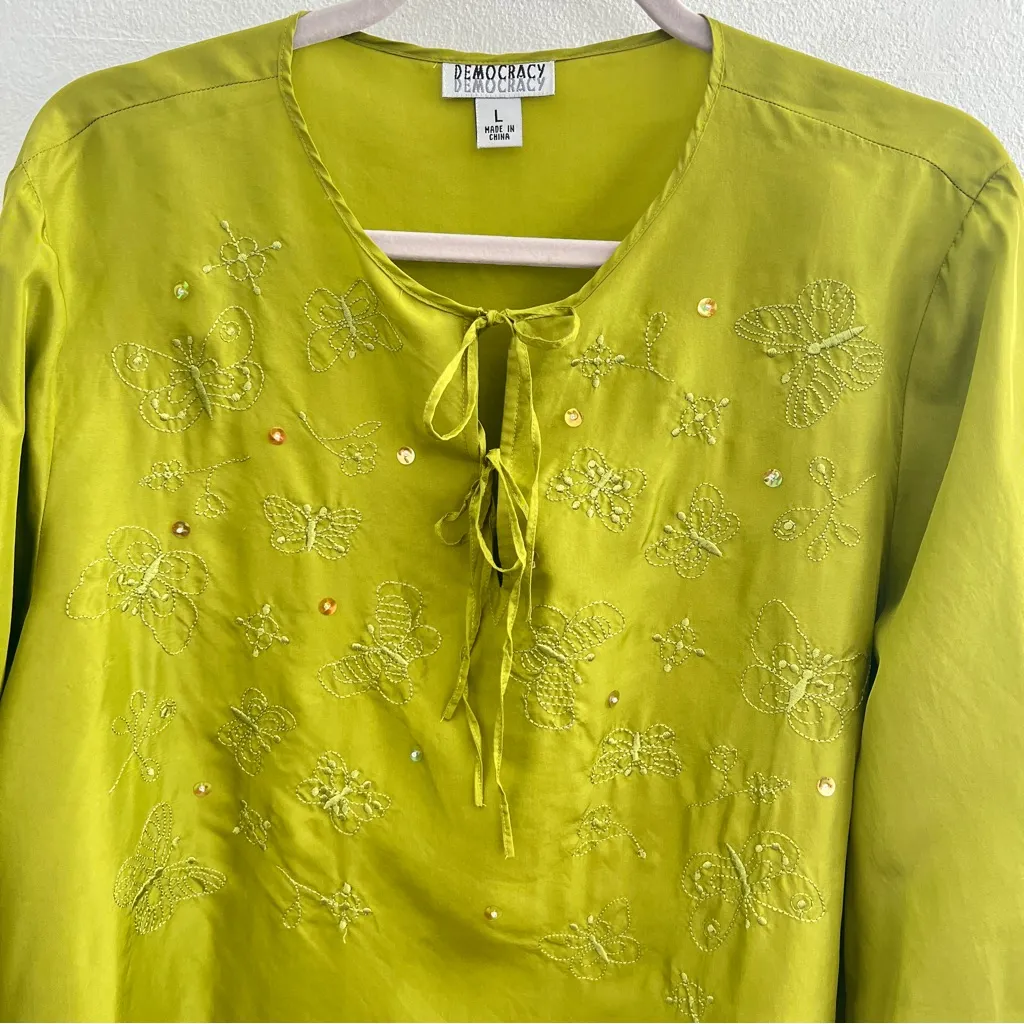 Democracy Olive sequin Embroidered butterfly 100% SILK Blouse top - Image 2