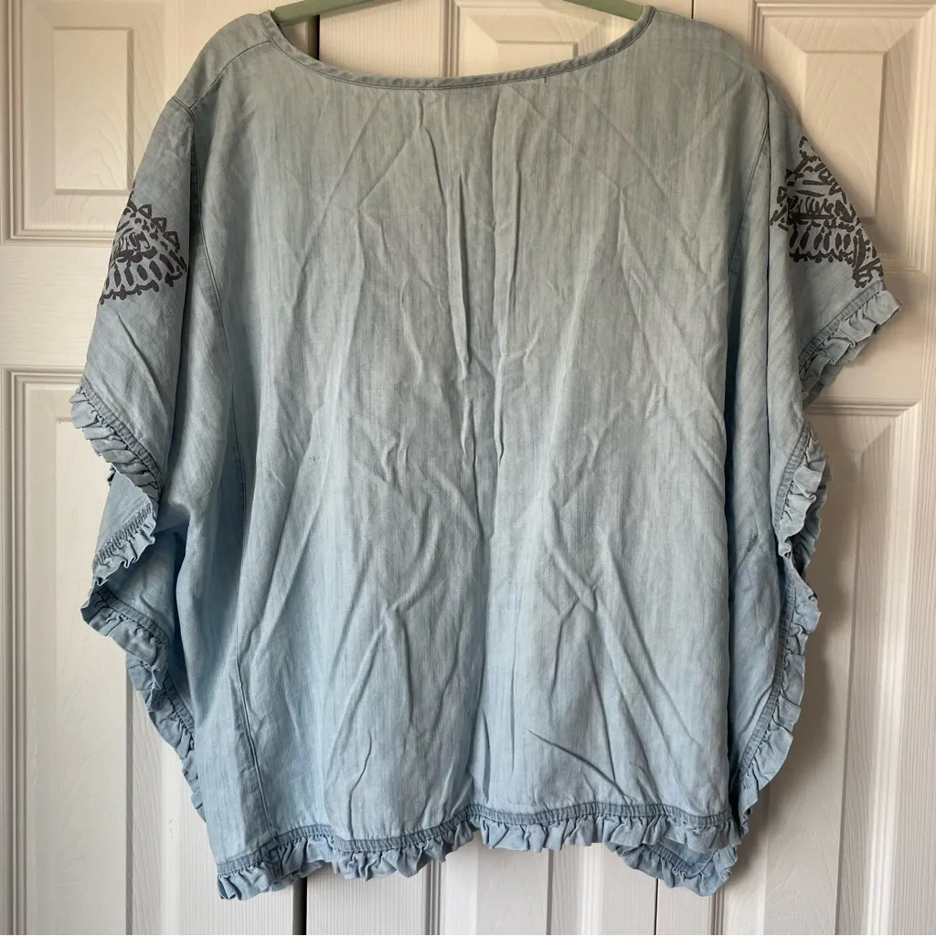 Ariat Women XXL Eden Poncho Blouse 100% Tencel Light Blue Ruffle Western - Image 13