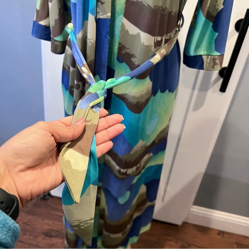 Vintage size 36 Sears kimono Qiana nylon Robe western horse moon mountain scene Blue - Image 4