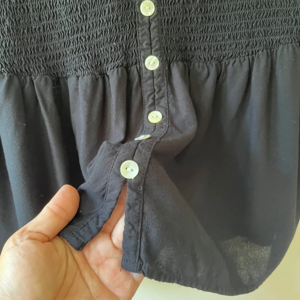 Jolie n Joy Sz XL Black Elastic Smocked V Neck Blouse Bell Long Sleeves Stretch‎ - Image 5