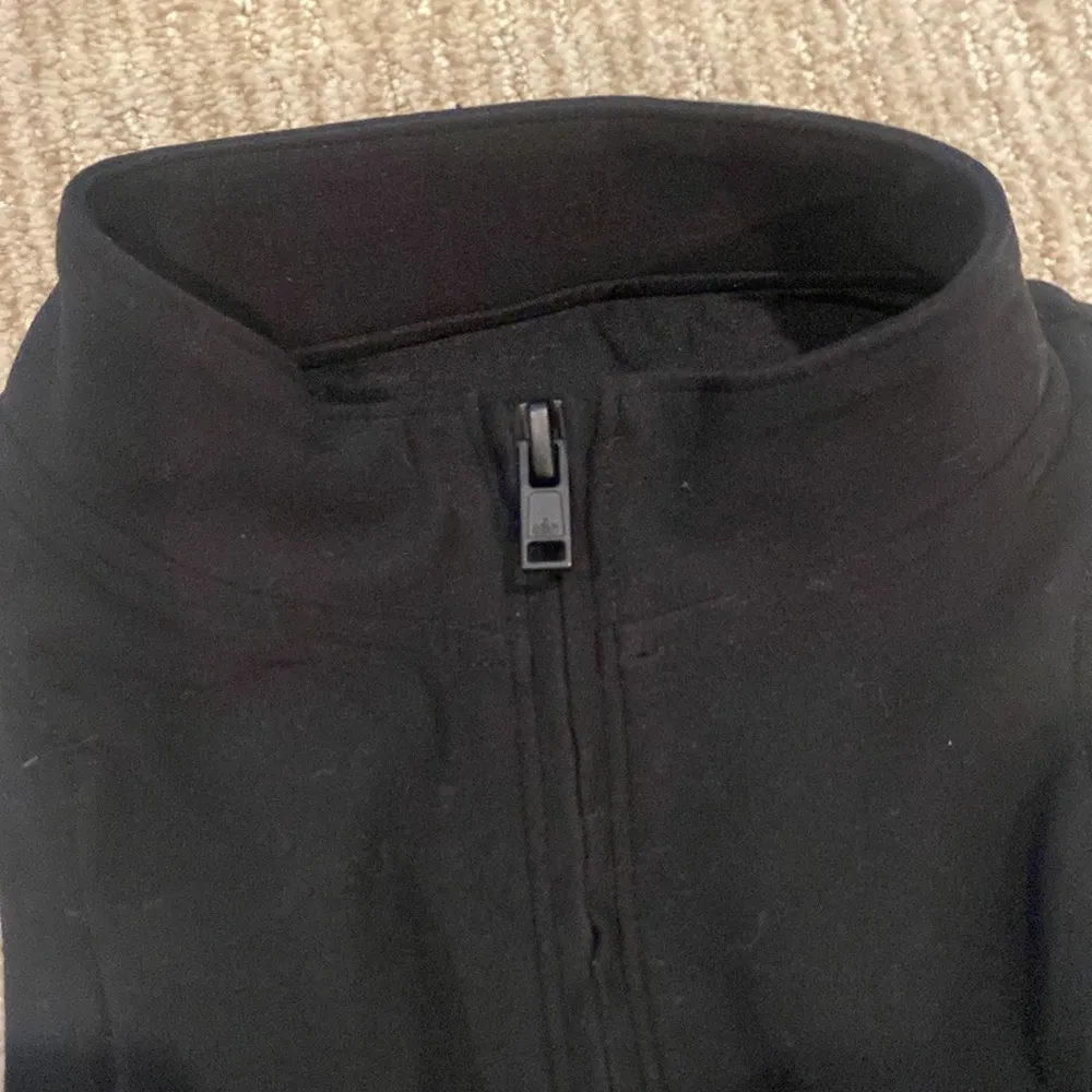 Alo black sleeveless dress - Image 3