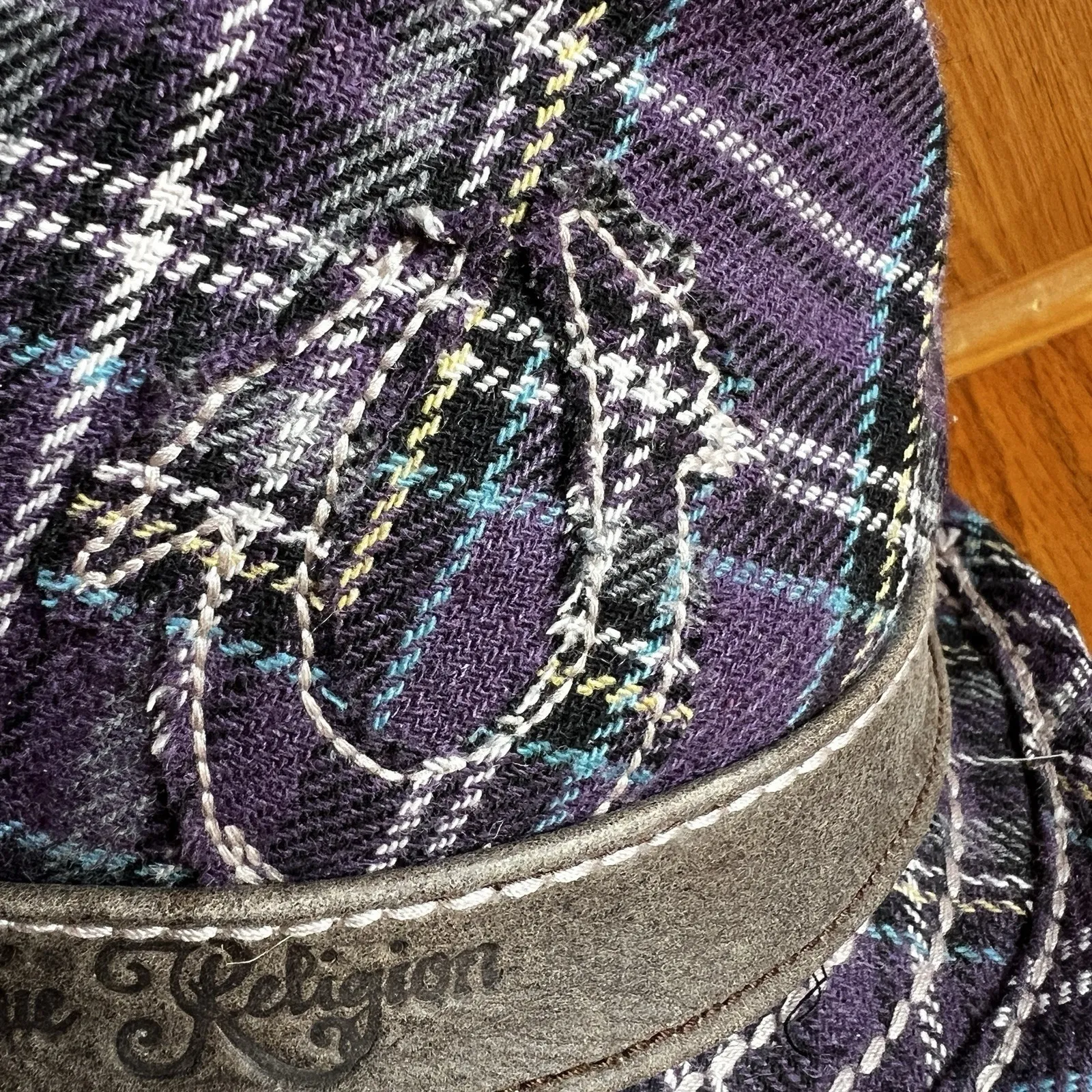 True Religion Purple Plaid Bucket Hat Faux Leather Trim Women Y2K Streetwear S/M - Image 6