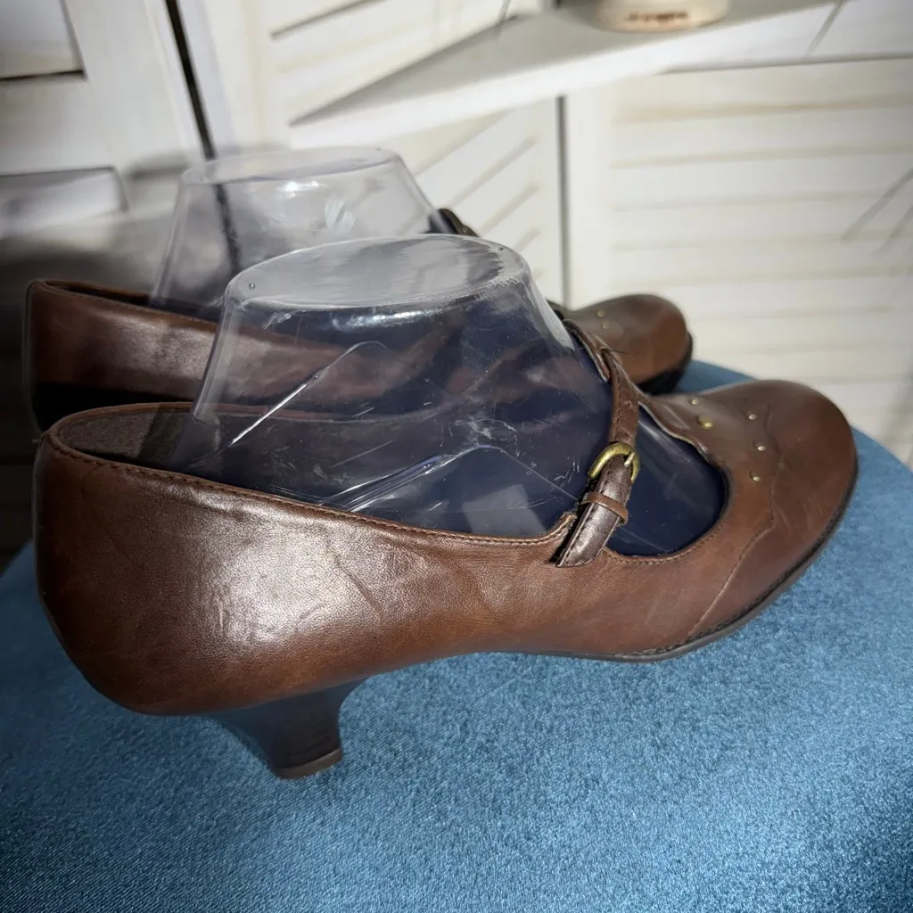 Aerosoles brown heelrest Mary Jane wing tip pump leather vintage style shoes 9 - Image 8