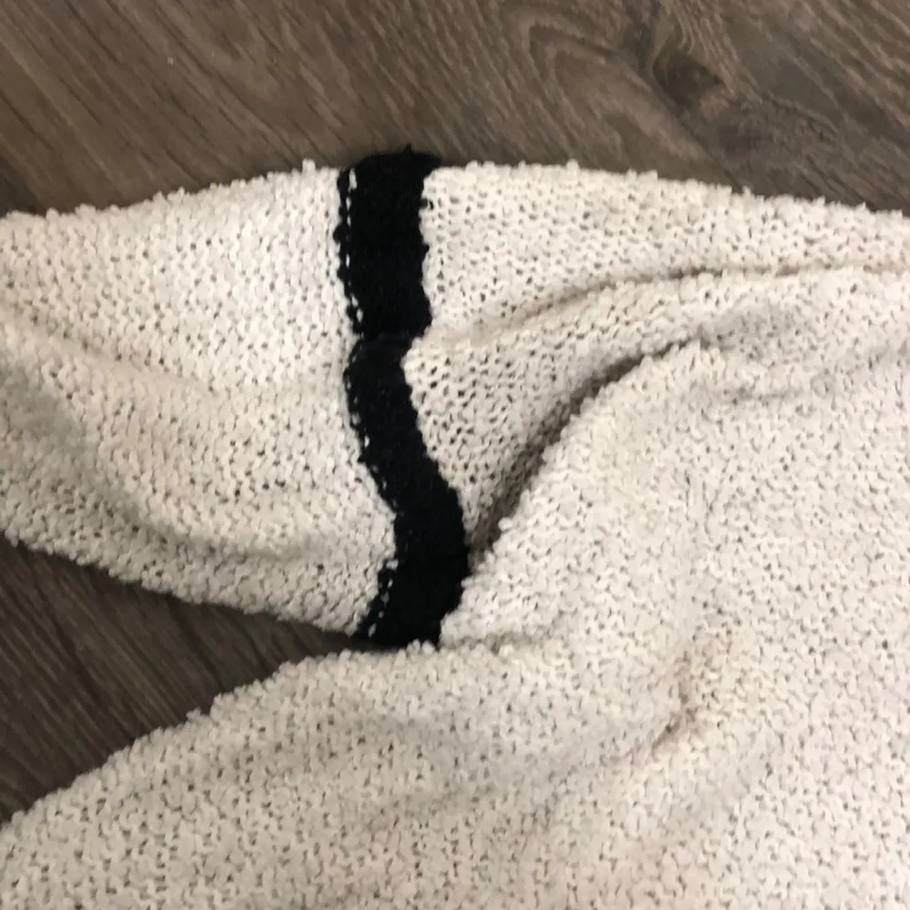 White Knit Turtleneck Sweater - Image 5