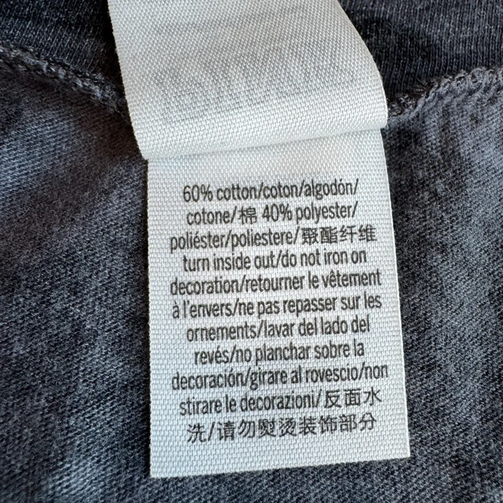 VS PINK V Neck Camo Long Sleeve Logo Tee Black/Grey Size XS - Image 13