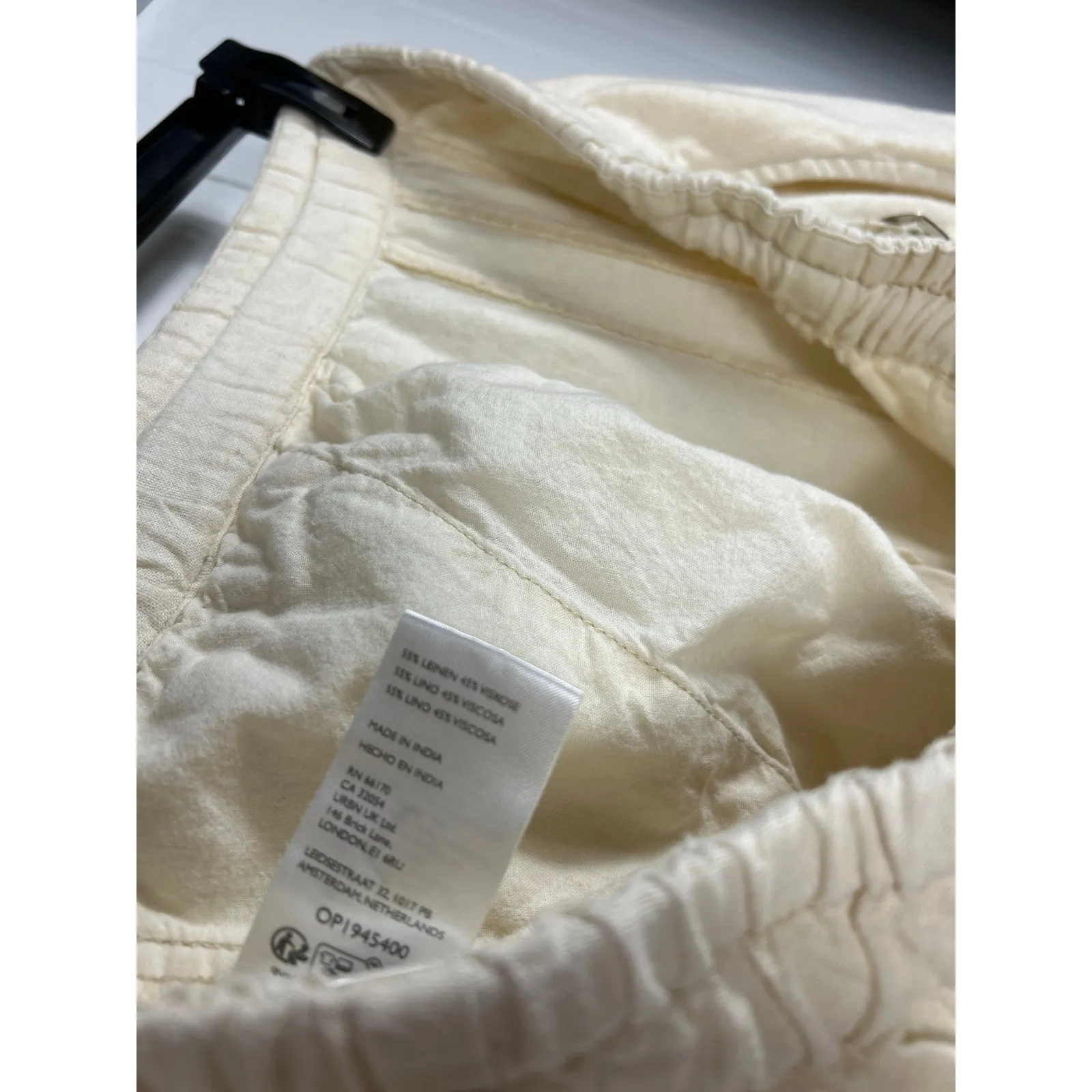 Pilcro from Anthropologie Cream cargo drawstring utility pants Wide Leg. Size 1X - Image 5