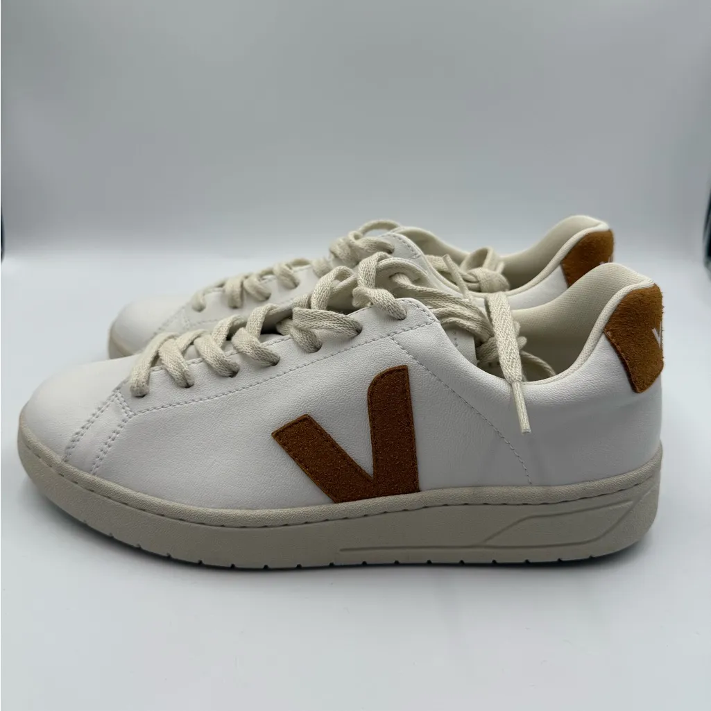 VEJA V-12 Sneakers - Image 2