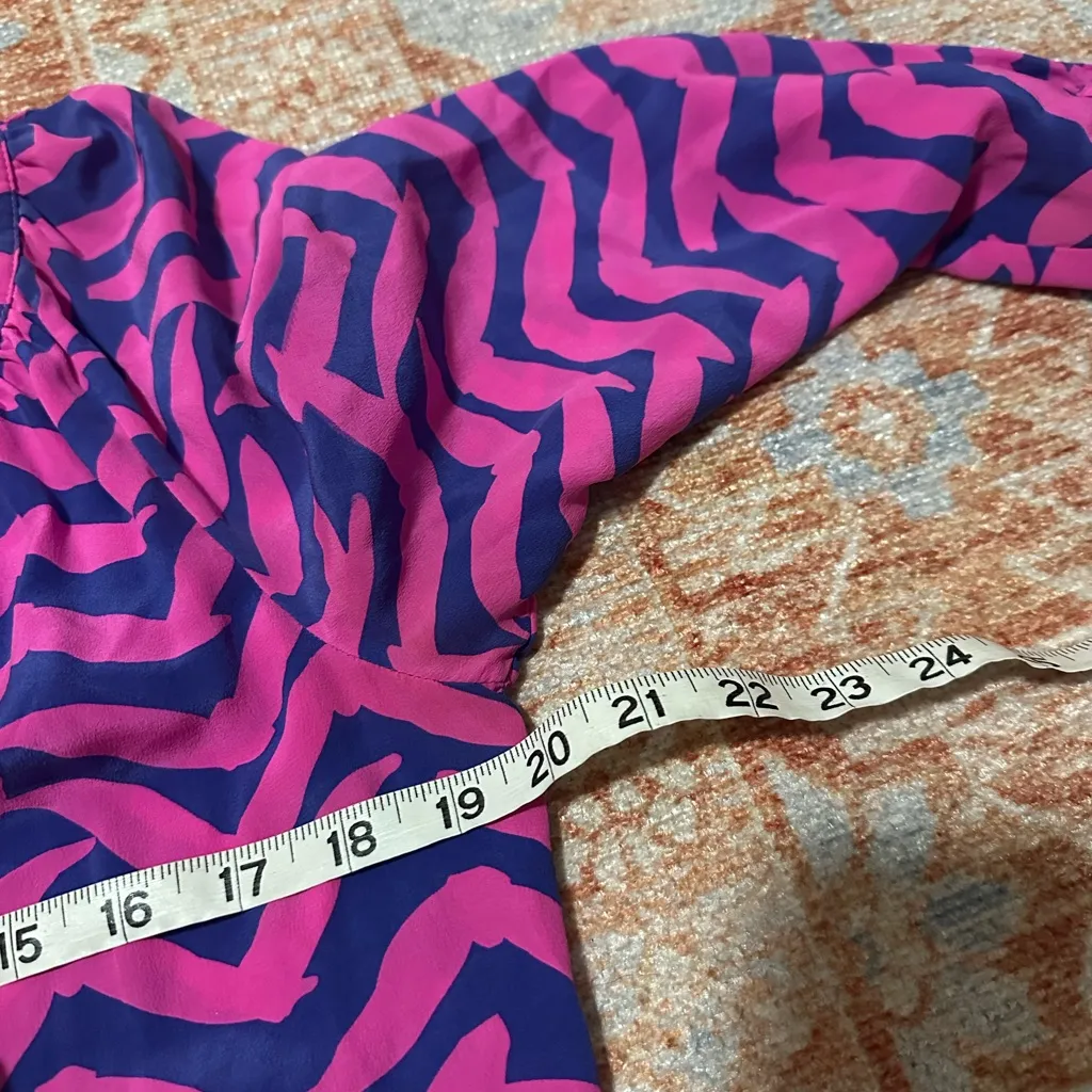 Lilly Pulitzer Silk Moxy Seagull Bird Blouse Pop Pink I Got Lucky style 72161 M - Image 8