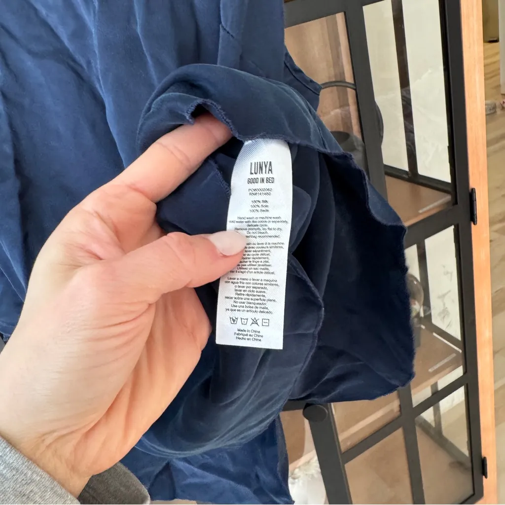 Lunya Silk Washable pajamas set tank top tulip shorts deep blue navy scoop - Image 10