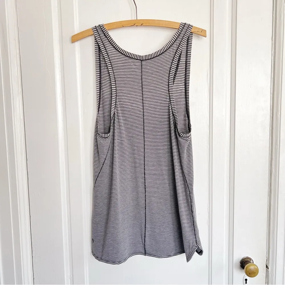 Lululemon • Circadian Tank in Tonka Stripe Heathered Black Angel Wing - Image 6