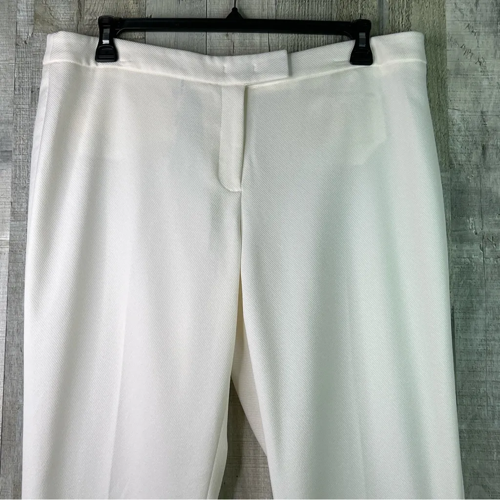 Anne Klein Sz. 16 Cream Color Dress Pants Mock Back Pockets Front Zipper Closure - Image 3