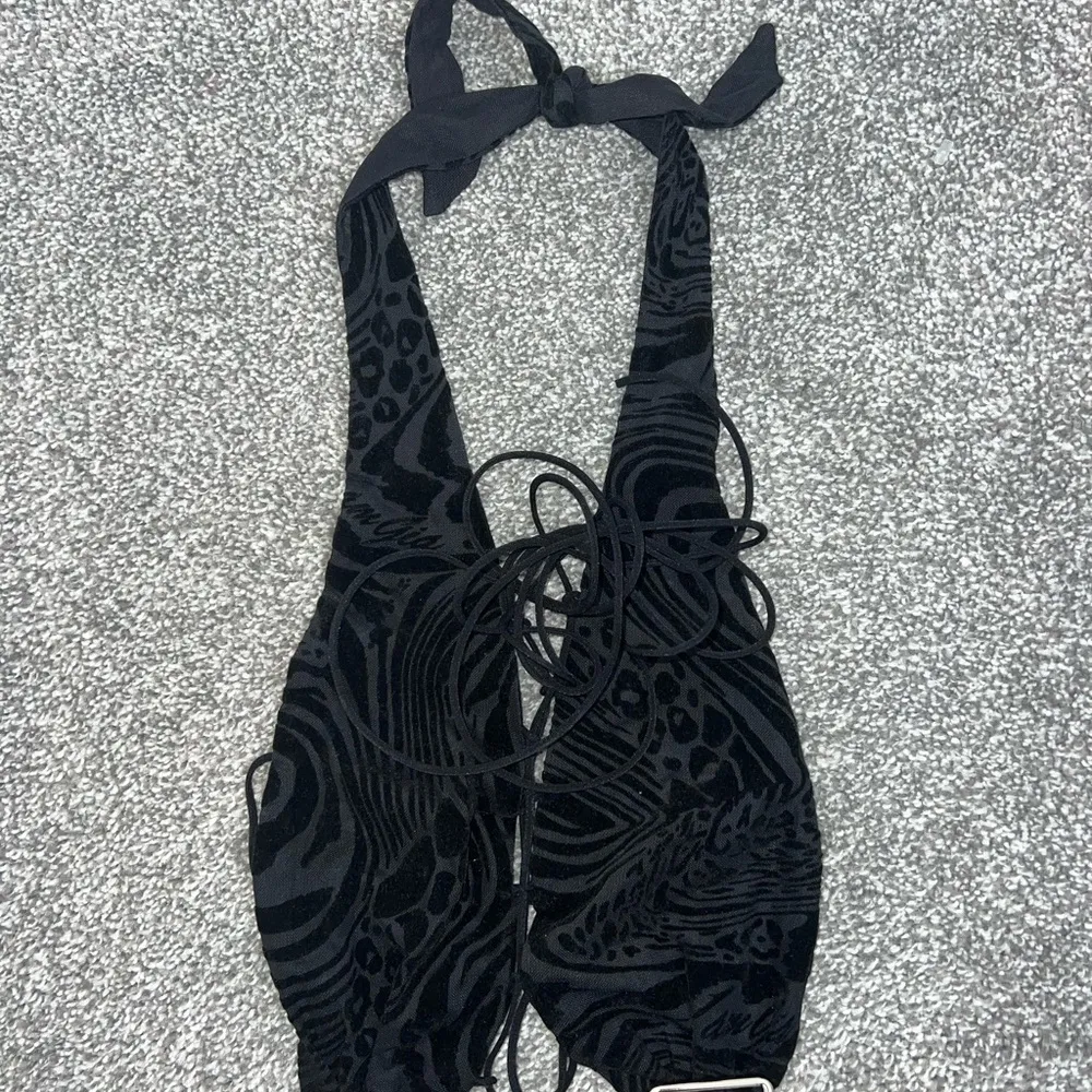 I am Gia black xs top - Image 6