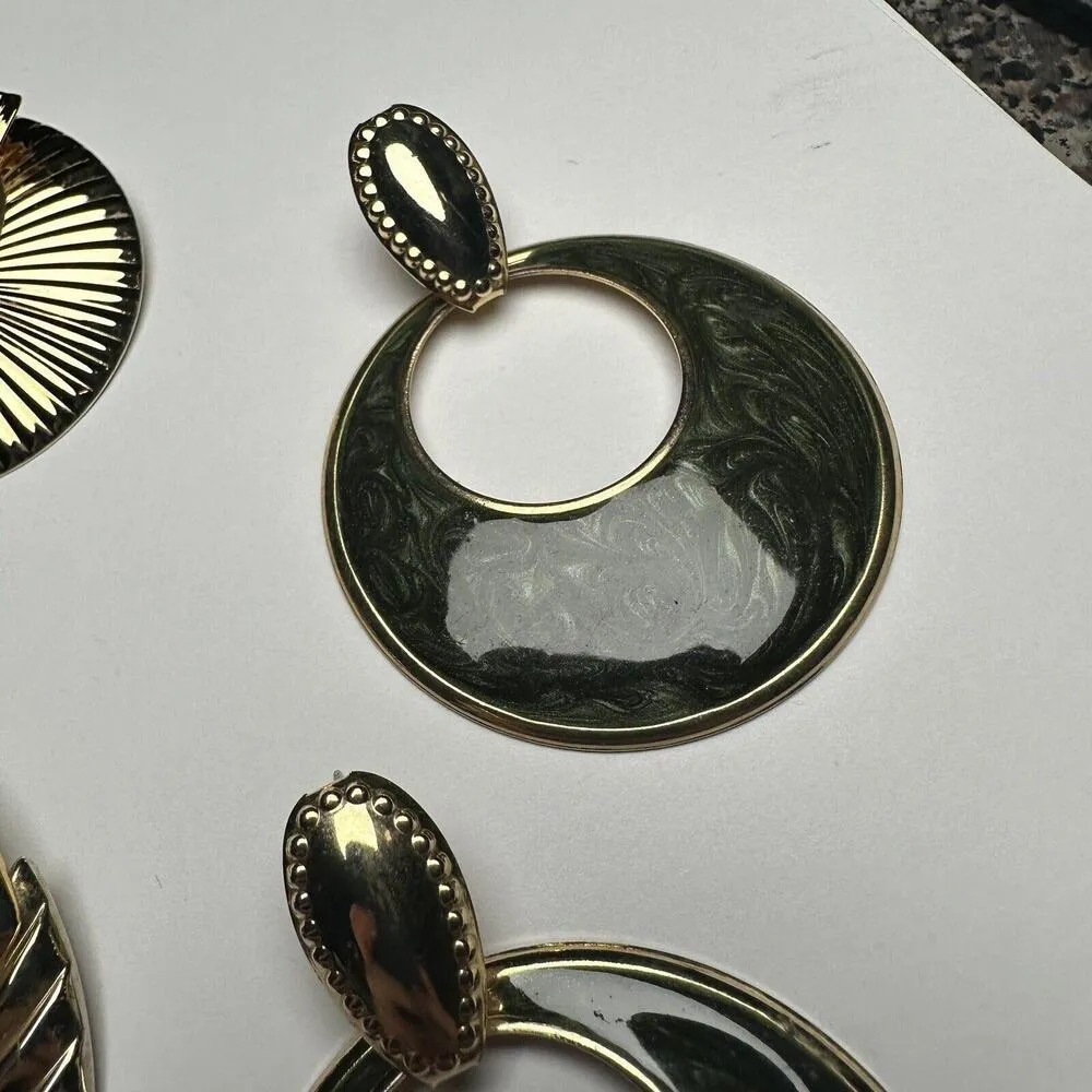 Retro Large Statement Gold Tone Pierced Earrings Women’s Lot Of 4 - Image 6