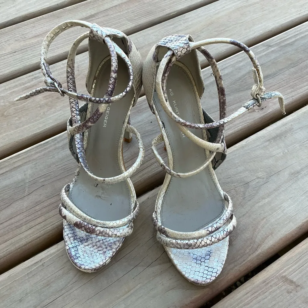 Elegant KURT GEIGER Snakeskin Strappy Heels🌹🌹 - Image 11