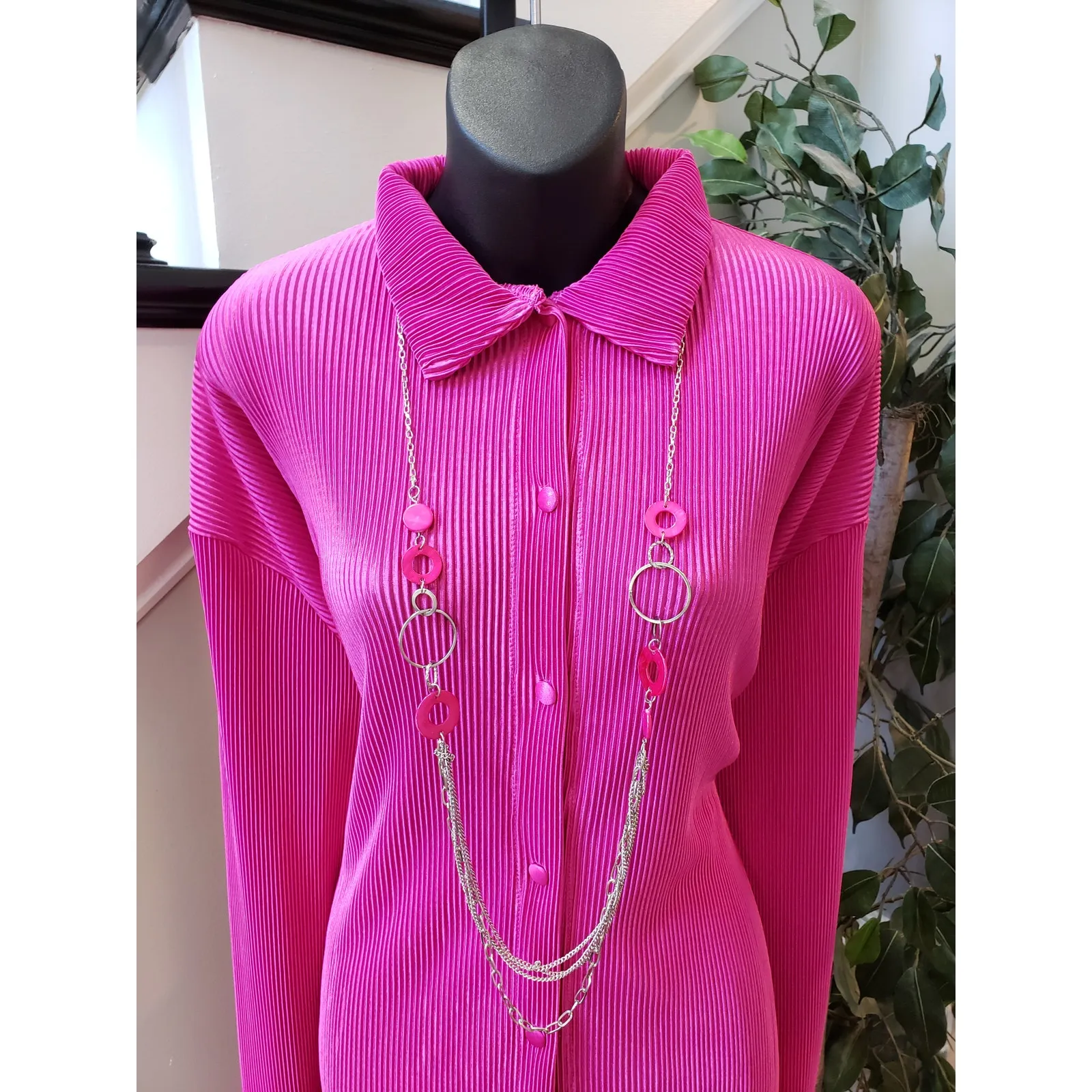 Hot Pink Pleated Lounge Set Button Top Wide Leg Pants 2 - Image 7