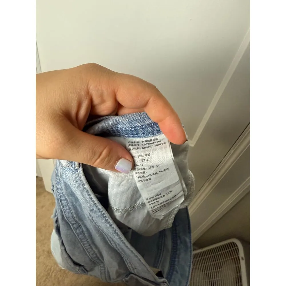 Hollister Y2K Denim Shorts Size 13 / 31 Distressed Mid-rise Light Wash Denim - Image 8