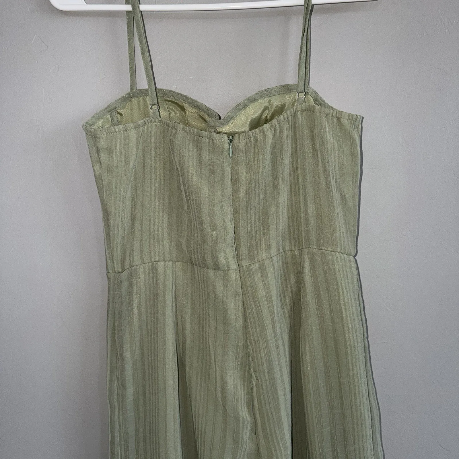 Prettylittlething PLT Sage Green Jumpsuit Pinstripe Spaghetti Strap Sz US 6 UK10 - Image 4