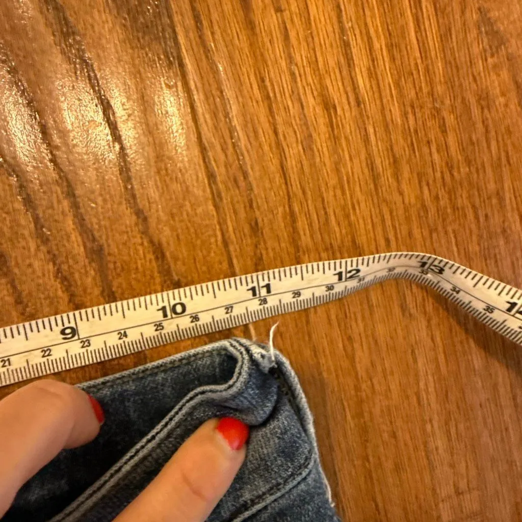 Judy Blue high rise flare medium wash jeans notch side size 0/24 - Image 7